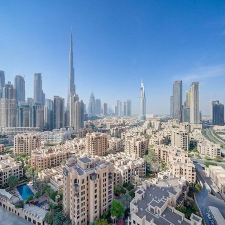 Burj Khalifa View - 2Br And Maid - Downtown Apartment Dubai Luaran gambar