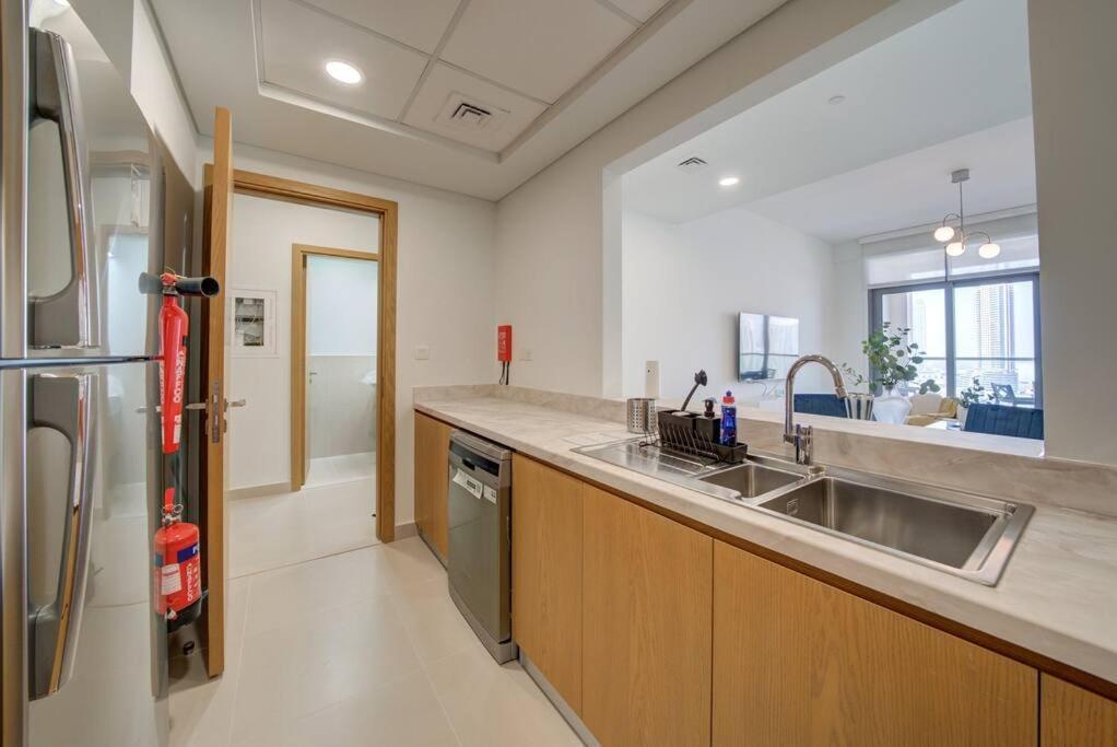 Burj Khalifa View - 2Br And Maid - Downtown Apartment Dubai Luaran gambar